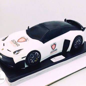 Торты в виде машин