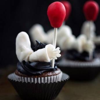 КАПКЕЙКИ МИККИ МАУС/MICKEY MOUSE CUPCAKES