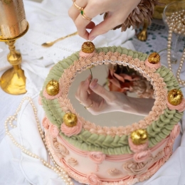 Селфи торт с зеркалом Селфи торт с зеркалом