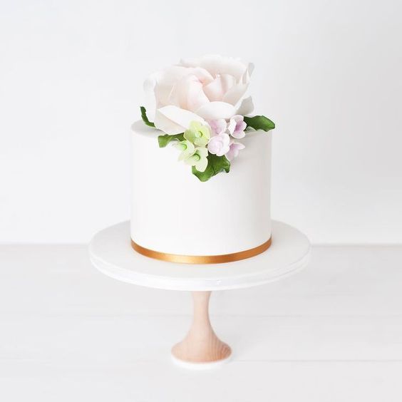 Свадебный кремовый торт «Олеся» на заказ