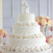 белый торт на свадьбу