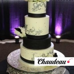 торт свадебный черно-белый