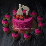 &quot;Поцелуй&quot; Свадебный торт без мастики фото