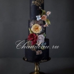 Стильный свадебный торт чёрного цвета с доставкой по Москве