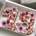 Торт-цифра «18» заказать