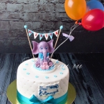 Детский торт с фигуркой слоника с доставкой по Москве