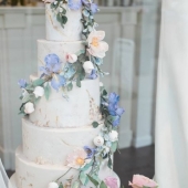 Свадебный торт «Ирис»