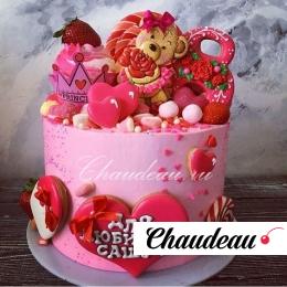 Красивый торт с сердцем для девочки на день рождения фото Красивый торт с сердцем для девочки на день рождения