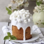 Кулич на пасху малый &quot;С посыпками и веточкой&quot;