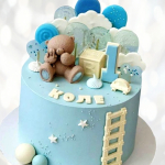 Первый день рождения: голубой торт с мишкой PDRG013186 фото и оформление торта