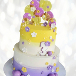 Двухэтажный торт на трехлетие DTT0013188 фото и оформление торта