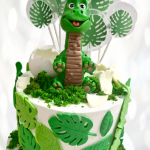 Jurassic торт с динозаврами для детей JTDD013190 фото и оформление торта