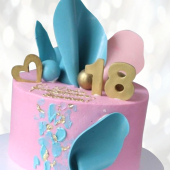 Цветочный торт на 18-летие CT10013160 фото и оформление торта