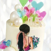 Торт с сердечками-топперами на 15 лет TS1L013167 фото и оформление торта