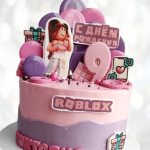 Розовый торт Роблокс RTR0013217 фото и оформление торта