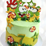 Торт Om Nom на 7 лет TON7013229 фото и оформление торта