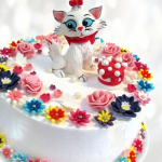 Кремовый торт с кошечкой KTK0013250 фото и оформление торта