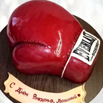 Торт в форме боксерской перчатки TFBP013260 фото и оформление торта