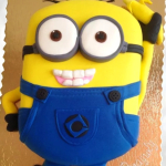 Торт в виде персонажа Миньона TVPM013292 фото и оформление торта