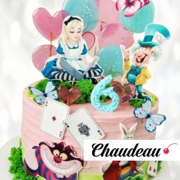 Алиса в стране чудес: торт на 6 лет ASCH013226 фото и оформление торта