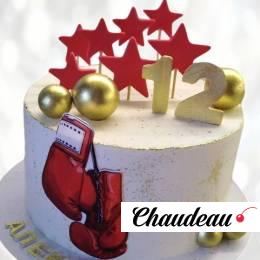 Спортивный торт боксеру (12 лет) STBL013261 фото и оформление торта