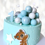 Нежно-голубой торт на годик сыну NTGS013318 фото и оформление торта