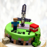 Торт Алмазный меч Майнкрафт TAMM013356 фото и оформление торта