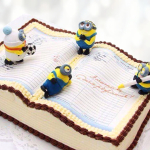 Торт школьный дневник с Миньонами TSHD013371 фото и оформление торта