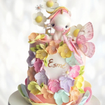 Торт сиренево-желтый с мотыльками TSM0013377 фото и оформление торта