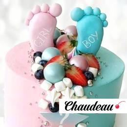 Торт с пинетками (ножки младенца) TPM0013345 фото и оформление торта