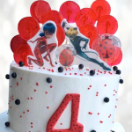 Торт Ladybug на 4 года TL4G013414 фото и оформление торта