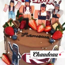 Торт Roblox девичий TRD00013474 фото и оформление торта