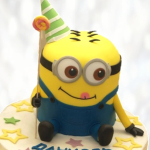 Торт Миньон на пять лет TMPL013504 фото и оформление торта