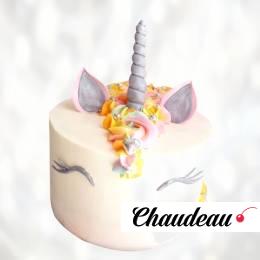 Торт белоснежный единорог TBE00013570 фото и оформление торта