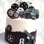 Торт Гелендваген и пистолет TGP00013608 фото и оформление торта