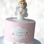 Торт с ангелом на крестины девочки TAKD013616 фото и оформление торта