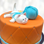 Торт котик с клубком TKK0013618 фото и оформление торта