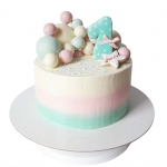 Торт на годик с разноцветными шариками №2440