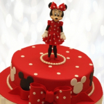 Торт красный с Минни Маус TKMM013752 фото и оформление торта