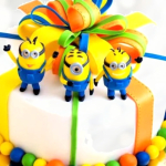 Торт желтые Миньоны TZHM013873 фото и оформление торта