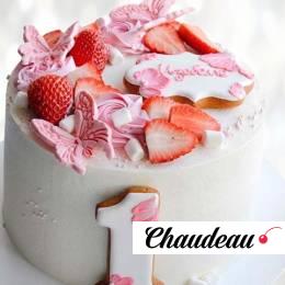 Торт клубника на годик TKG00013840 фото и оформление торта