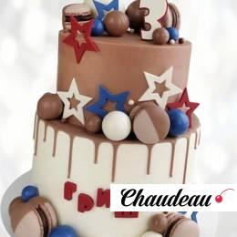 Торт с цветными подтеками на 3 года TCP3013874 фото и оформление торта