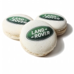 Корпоративные макаронсы с логотипом «Land Rover» на заказ
