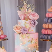 Свадебный торт без мастики «Розовый пунш» на заказ