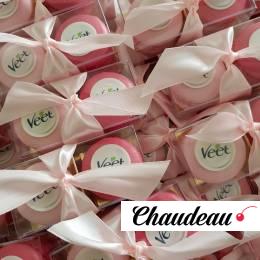 Корпоративные макаронсы с логотипом «Veet» фото 1 Корпоративные макаронсы с логотипом «Veet» на заказ