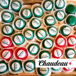 Корпоративные макаруны с логотипом «Heineken» фото 1 Корпоративные макаруны с логотипом «Heineken» на заказ