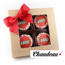 Корпоративные макаруны с логотипом «Lego» фото 1 Корпоративные макаруны с логотипом «Lego» на заказ