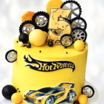 Торт Hot Wheels желтый стиль THWZ014098 фото и оформление торта