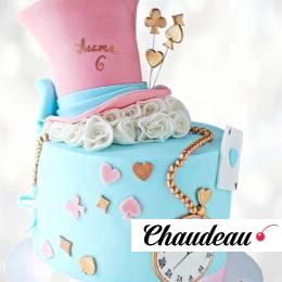 Торт шляпа и часы Алиса в стране чудес TSHC0014115 фото и оформление торта