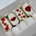 Набор пирожных на 14 февраля NP1F0014781, 4 шт.  